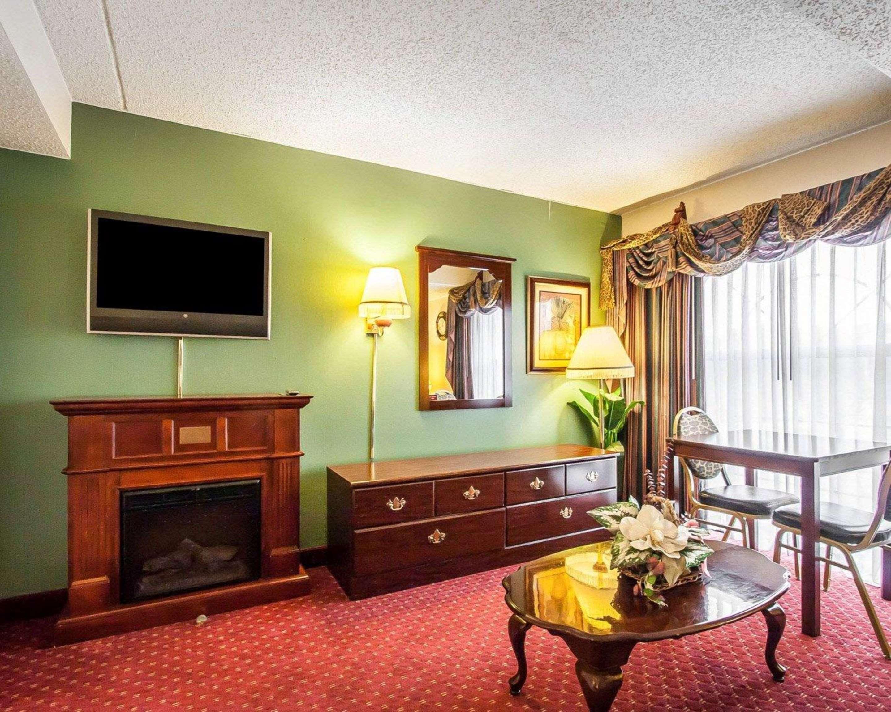 Clarion Hotel Branson Extérieur photo