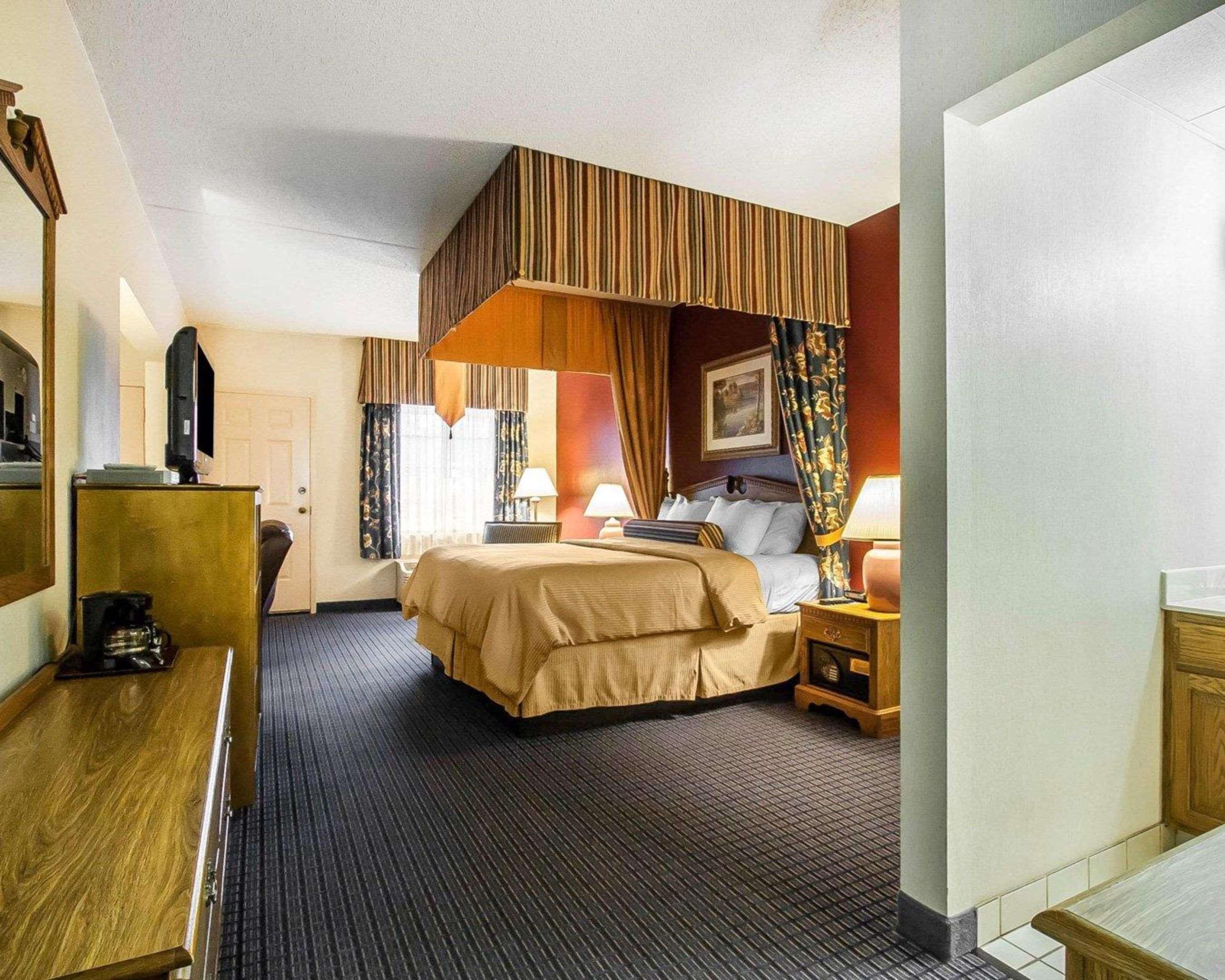 Clarion Hotel Branson Extérieur photo